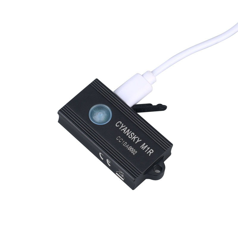 M1R Фонарь LED Flashlight Cyansky
