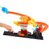 Hot Wheels Трек «Атака кобры на пиццерию» Hot Wheels Трек «Атака кобры на пиццерию»