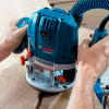 Mașină de frezat verticală Bosch GOF 130 (06016B7000) Mașină de frezat verticală Bosch GOF 130 (06016B7000)