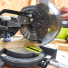 Аккумуляторная торцовочная пила Ryobi EMS190DCL (5133000932) Аккумуляторная торцовочная пила Ryobi EMS190DCL (5133000932)