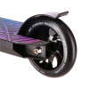 Trotinetă stunt HS002 Abisal NEO, roți de 100 mm, punte din aluminiu, ghidon T‑bar, greutate 3.8 kg, monobloc, pentru stradă și park