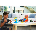 Hot Wheels Monster Trucks Set „Blast Station” Hot Wheels Monster Trucks Set „Blast Station”