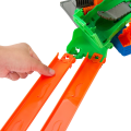 Игровой набор Hot Wheels «Разрушение Дракона» с 2 машинками Monster Trucks 1:64 Игровой набор Hot Wheels «Разрушение Дракона» с 2 машинками Monster Trucks 1:64