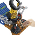 Hot Wheels Игровой набор «Mega-Wrex против Crushzilla»