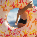INTEX Cerc gonflabil „Donut în forma de inimă”, 94x89x25 cm, pînă la 80 kg, 9+