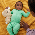 Плюшевый звуковой малыш-зайчик Fisher-Price успокой и прижмись Плюшевый звуковой малыш-зайчик Fisher-Price успокой и прижмись