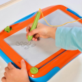 Tablă de scris Mini Megasketcher, Tomy Tablă de scris Mini Megasketcher, Tomy