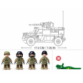 Set de construcție „Vehicul blindat de asalt Typhoon VDVs”, scara 1:35, 471 elem. Set de construcție „Vehicul blindat de asalt Typhoon VDVs”, scara 1:35, 471 elem.