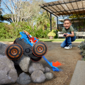 Радиоуправляемый внедорожник 1:15 Hot Wheels Monster Trucks «Тигровая акула» Радиоуправляемый внедорожник 1:15 Hot Wheels Monster Trucks «Тигровая акула»