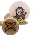 «Kendama Super Sticky X Original», rulment metalic, ața 62/65 cm, King size 7.5 x 6 x 18 cm, „Maimuță”, roz «Kendama Super Sticky X Original», rulment metalic, ața 62/65 cm, King size 7.5 x 6 x 18 cm, „Maimuță”, roz