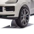 Машина Porsche Cayenne, Аккумулятор 12V7Ah, 2 мотора 25W, EVA колеса, кожаные сидения Машина Porsche Cayenne, Аккумулятор 12V7Ah, 2 мотора 25W, EVA колеса, кожаные сидения