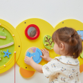 Panou educativ de perete din lemn „Omida”, 10 activități