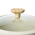 Cratiță RESTO 93803, 4,2L, 24cm, Bej Cratiță RESTO 93803, 4,2L, 24cm, Bej