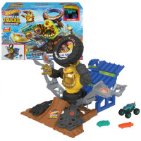 Hot Wheels Игровой набор «Mega-Wrex против Crushzilla»