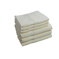 Полотенце для ванной Qween 70x140 см, 500г/м2, Cannoli Cream Полотенце для ванной Qween 70x140 см, 500г/м2, Cannoli Cream
