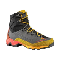Ботинки La Sportiva Aequilibrium Trek Gtx carbon/yellow
