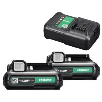 Зарядное устроиство UC12SLWFZ + 2 аккумулятора 12V 4Ah