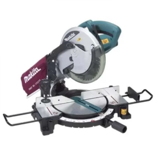 Fierestrau circular 1.5kW.4200rpm.255/30mm.Makita