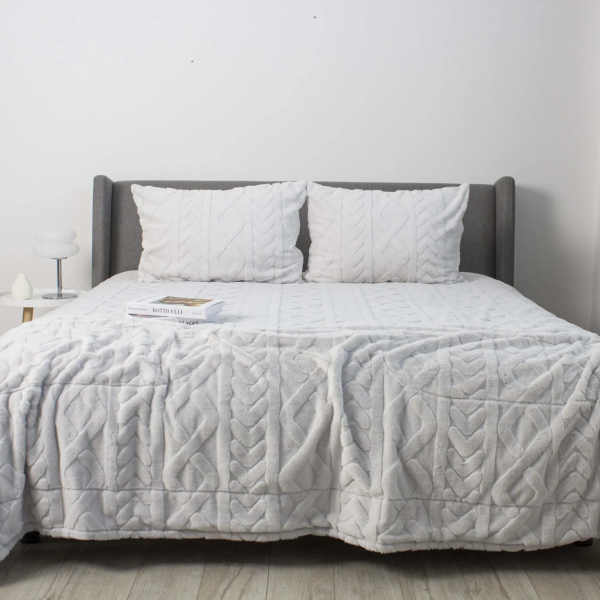 Cuvertura Welpy Soft Angora 240 x 260 cm Light Grey Cuvertura Welpy Soft Angora 240 x 260 cm Light Grey