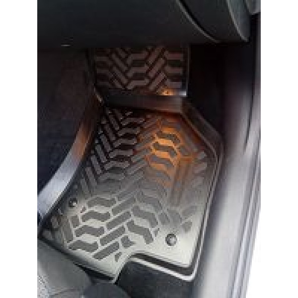 Резиновые коврики Aileron для Skoda Octavia A7 (61623) Резиновые коврики Aileron для Skoda Octavia A7 (61623)