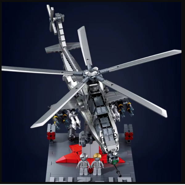Set de construcție „Elicopter militar”, scara 1:35, 914 elem. Set de construcție „Elicopter militar”, scara 1:35, 914 elem.