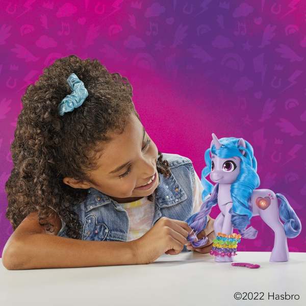 Интерактивная игрушка My Little Pony: Make Your Mark «Иззи Мунбоу — Раскрой свой блеск» Интерактивная игрушка My Little Pony: Make Your Mark «Иззи Мунбоу — Раскрой свой блеск»