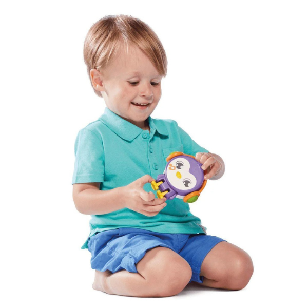 Micul meu fluier, diverse culori – Tomy Micul meu fluier, diverse culori – Tomy