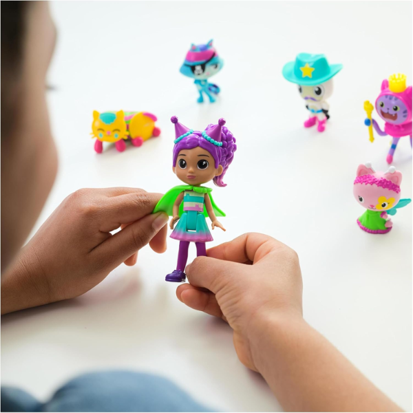 Набор мини-фигурок: Праздничная коллекция, серия «Gabby’s Dollhouse» Набор мини-фигурок: Праздничная коллекция, серия «Gabby’s Dollhouse»