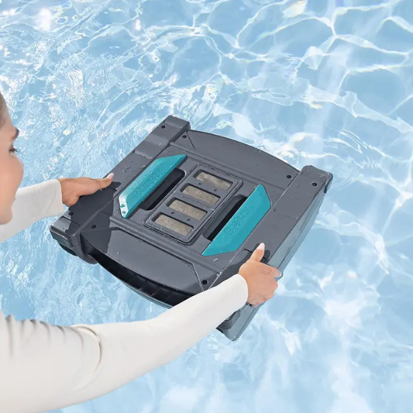 Bestway Беспроводной робот-пылесос 2в1 для бассейна AquaTronix™ Pro G300 Bestway Беспроводной робот-пылесос 2в1 для бассейна AquaTronix™ Pro G300