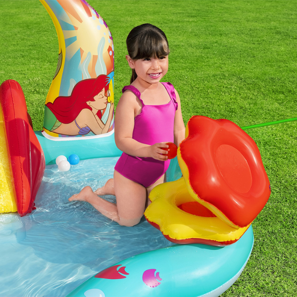 Bestway Centrul de joc gonflabil „Disney Sirena”, 221x193x140 cm, 2+ Bestway Centrul de joc gonflabil „Disney Sirena”, 221x193x140 cm, 2+
