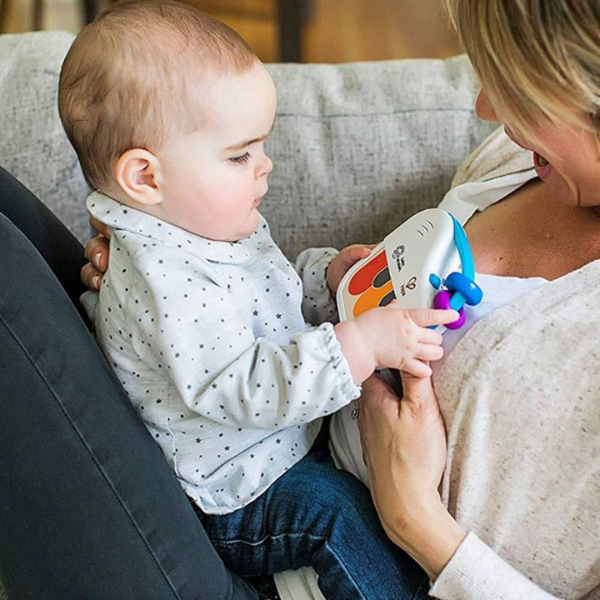 Развивающая игрушка Baby Einstein «Магическое мини-пианино» Развивающая игрушка Baby Einstein «Магическое мини-пианино»