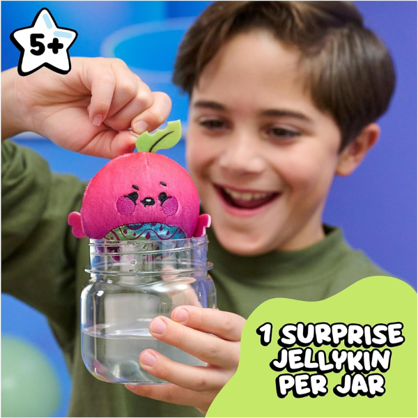 Jucărie de pluș surpriză Magic Jellykins în borcănel, în ass. Jucărie de pluș surpriză Magic Jellykins în borcănel, în ass.