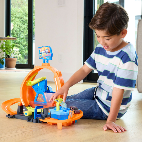 Игровой набор Hot Wheels City «Мегаавтомойка с петлей» Игровой набор Hot Wheels City «Мегаавтомойка с петлей»