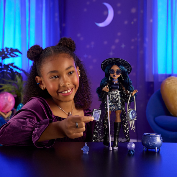 Set de joacă Monster High Moonspell Magic „Claire de Luna” cu accesorii Set de joacă Monster High Moonspell Magic „Claire de Luna” cu accesorii