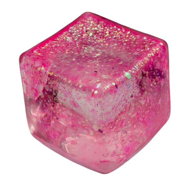 Cub antistres „Magic Glitter Ice Cube” cu sclipici, 5×5×5 cm Cub antistres „Magic Glitter Ice Cube” cu sclipici, 5×5×5 cm