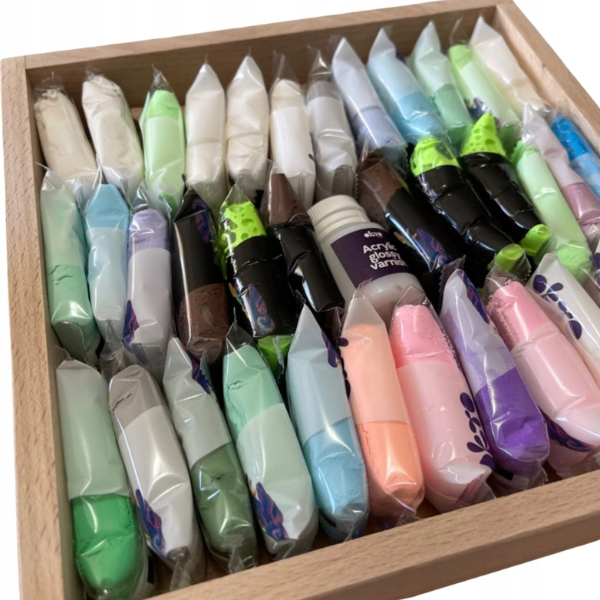 Set creativ DIY cu plastilină aerată Air Clay „Gingașie” Set creativ DIY cu plastilină aerată Air Clay „Gingașie”