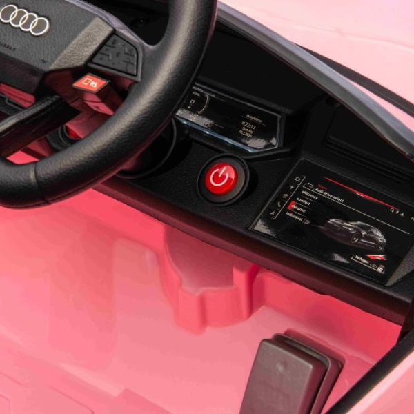 Машина Audi e-tron, Аккумулятор 12V4.5AH, 2 мотора 35W, EVA колеса, кожаные сидения Машина Audi e-tron, Аккумулятор 12V4.5AH, 2 мотора 35W, EVA колеса, кожаные сидения