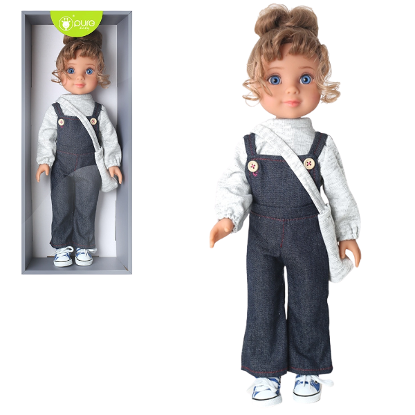 #01 Păpușă în salopetă din denim cu gentuță, 40 cm