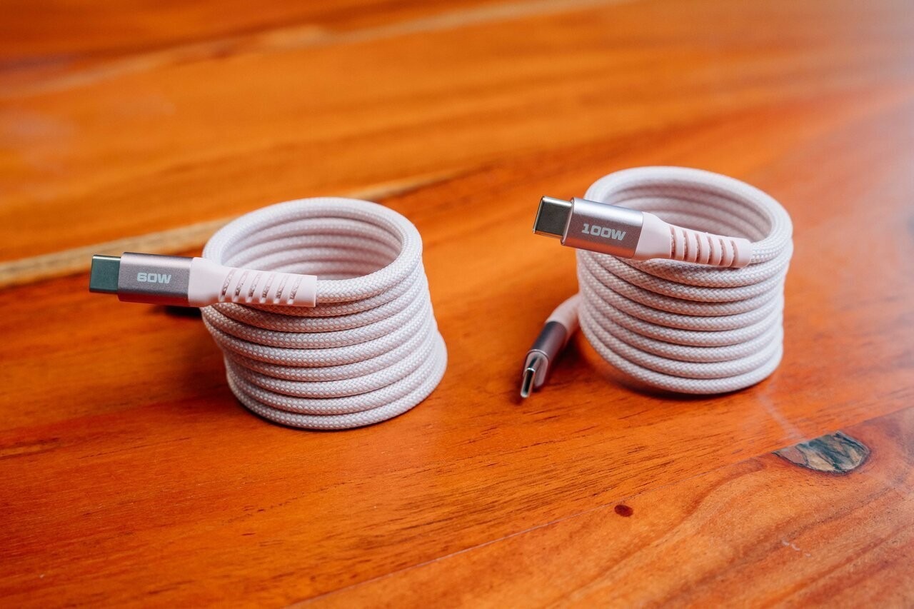 Магнитный кабель USB-C to USB-C Verbatim Sync & Charge Magnetic 60W / 1.2 m Магнитный кабель USB-C to USB-C Verbatim Sync & Charge Magnetic 60W / 1.2 m