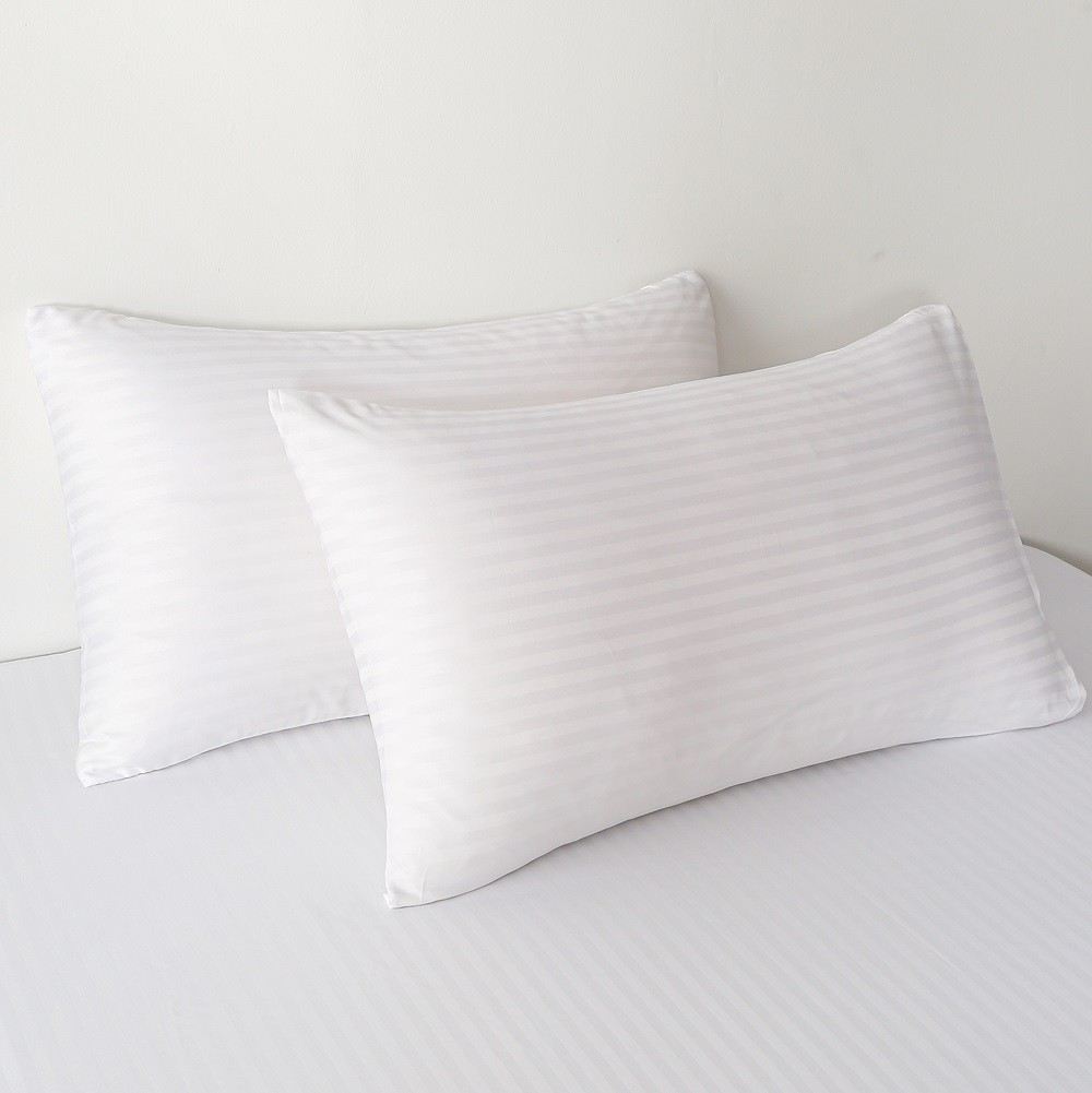 Set de lenjerie pentru pat Relaxe Home Stripe Dreams 200 x 220 cm White Set de lenjerie pentru pat Relaxe Home Stripe Dreams 200 x 220 cm White