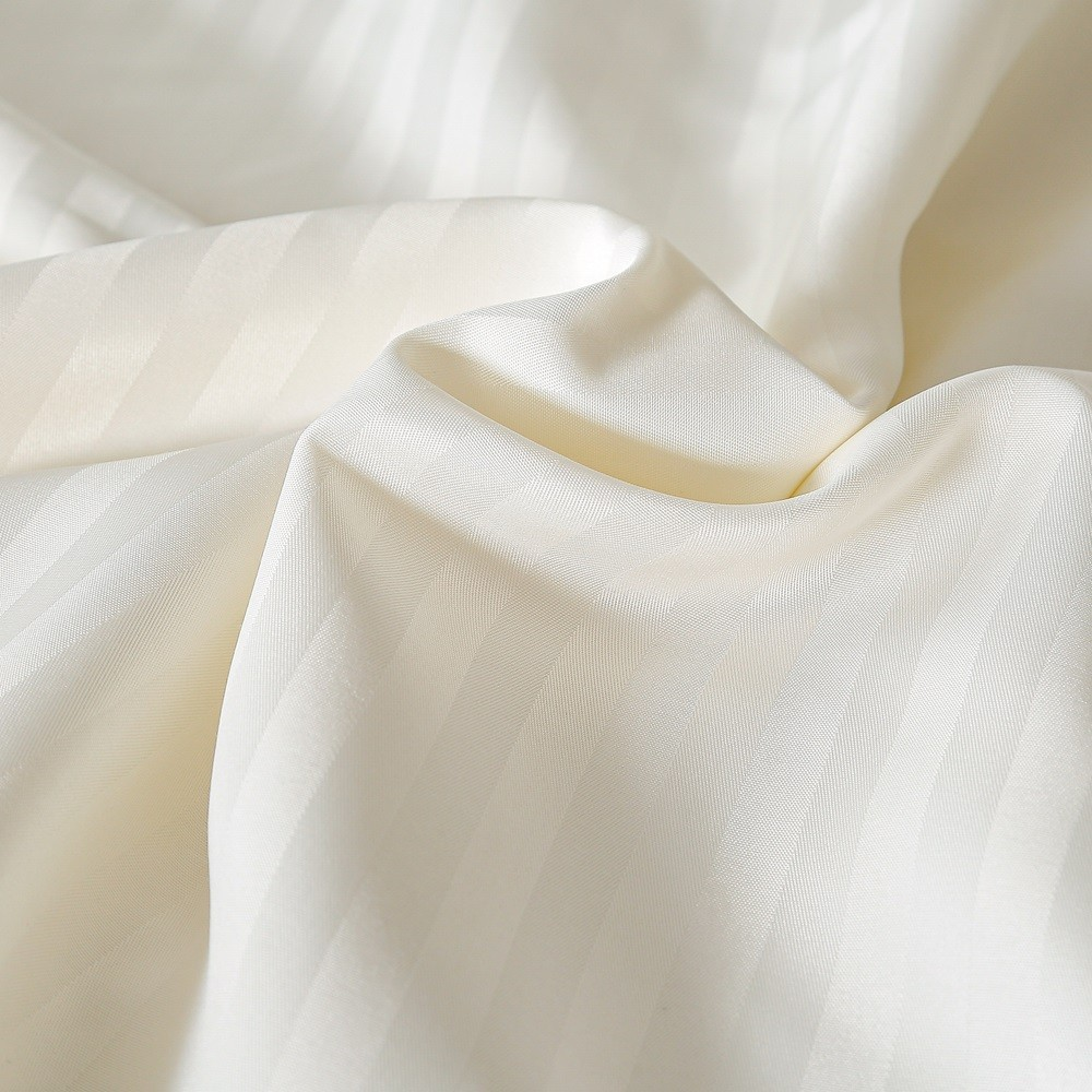Set de lenjerie pentru pat Relaxe Home Stripe Dreams 200 x 220 cm Cream Set de lenjerie pentru pat Relaxe Home Stripe Dreams 200 x 220 cm Cream