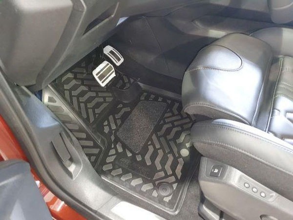 61439 Peugeot 3008 (2016-) 3D cu suport pentru călcâi covoraș de cauciuc auto pentru interior