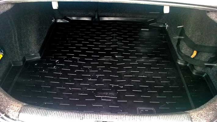 Covoraș în portbagaj Aileron 72042 VW Jetta V SD (2005-2011)